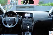 Renault Latitude 2.0 DCi BVA6 FAP 175 ch Initiale (10 CV)